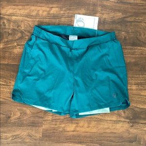 NWT Pearl Izumi W Journey Short Sea Moss 12